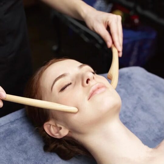 Madero Face Uplift & Tightening Therapy