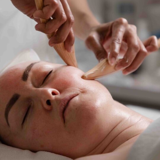 Madero Face Uplift & Tightening Therapy